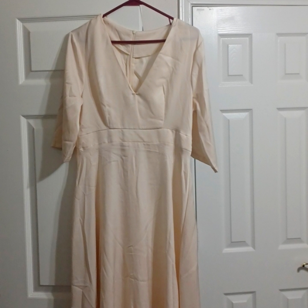 NWOT SHEIN DRESS